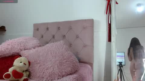 Snapshot of tifanny_squirt chatting on 11, 2, 2025 Tifanny online show from 11, 2, 2025