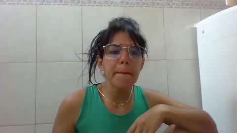Snapshot of tifannylovesquirt chatting on 4, 2, 2025 Tifany online show from 4, 2, 2025