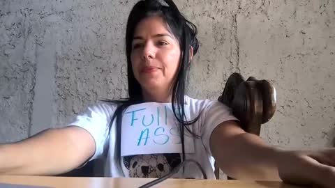 Snapshot of tifannylovesquirt chatting on 3, 3, 2025 Tifany online show from 3, 3, 2025