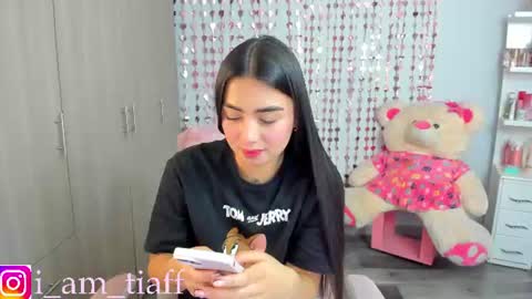 Snapshot of tifany_tay2 chatting on 7, 7, 2026 hey am julietha online show from 7, 7, 2026