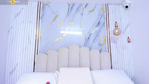 Tifany  online show from 13, 3, 2026