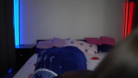 Tiffany online show from 27, 2, 2025