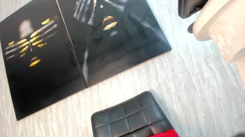 Tiffany online show from 11, 1, 2025