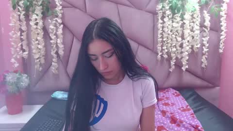 Snapshot of tiffani_hott_ chatting on 16, 2, 2025 TIFANI online show from 16, 2, 2025