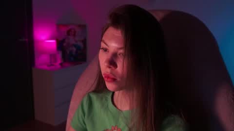 Im here on Fridays Saturdays Sundays  online show from 14, 2, 2026