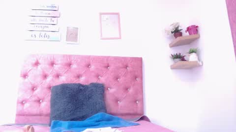tiffany_cokie online show from 8, 7, 2026
