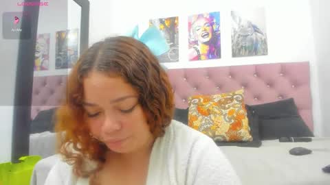 Snapshot of tiffany_hot19_ chatting on 8, 3, 2026 tiffany online show from 8, 3, 2026