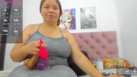 Snapshot of tiffany_hot19_ chatting on 13, 3, 2026 tiffany online show from 13, 3, 2026