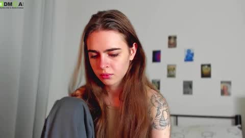 Snapshot of tiffany_loong chatting on 14, 11, 2025 tiffany online show from 14, 11, 2025