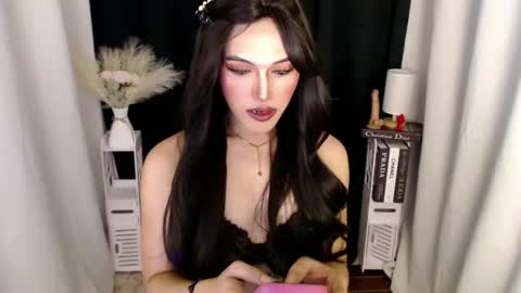 tiffany online show from 22, 11, 2025