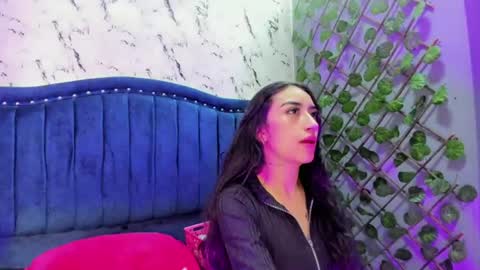 Snapshot of tiffanydream8 chatting on 25, 6, 2026 TiffanyDream8 online show from 25, 6, 2026