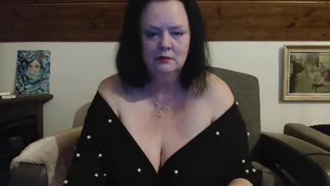 Snapshot of tiffanymature chatting on 9, 3, 2026 TiffanyMature online show from 9, 3, 2026