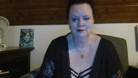Snapshot of tiffanymature chatting on 5, 4, 2026 TiffanyMature online show from 5, 4, 2026