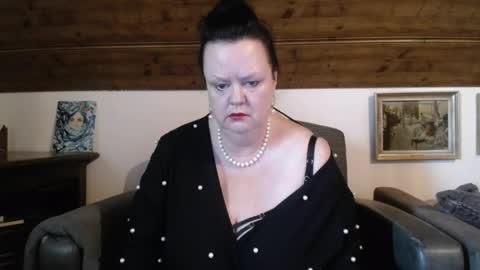 Snapshot of tiffanymature chatting on 15, 5, 2026 TiffanyMature online show from 15, 5, 2026
