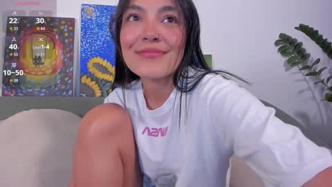 Snapshot of tiffanyrusso chatting on 6, 3, 2026 TIFFANY online show from 6, 3, 2026