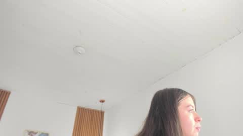 Tiffany online show from 14, 12, 2025