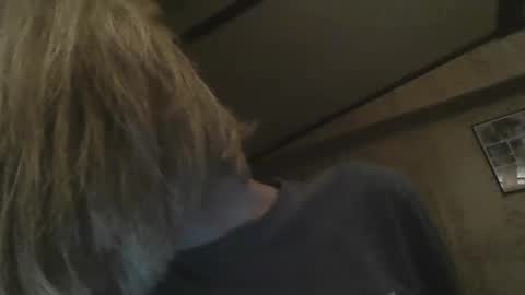 Snapshot of tiffshort911 chatting on 23, 10, 2025 tiffshort911 online show from 23, 10, 2025