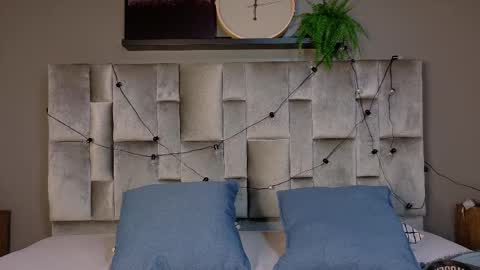 Tiffany  online show from 10, 11, 2025