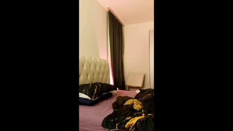 Snapshot of tigermatt76e chatting on 2, 3, 2026 tigermatt76e online show from 2, 3, 2026