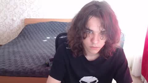 Snapshot of tiiiiiiiiiim chatting on 22, 6, 2026 Tim online show from 22, 6, 2026