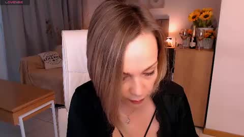 Snapshot of tilly_eliot chatting on 14, 6, 2026 Tilly online show from 14, 6, 2026