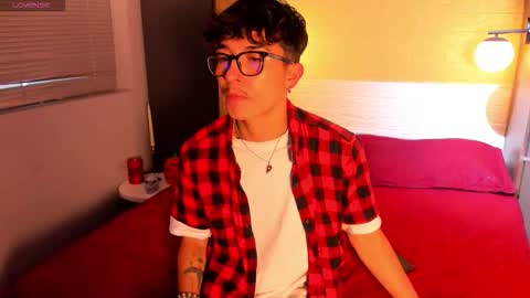 Snapshot of tim__fox chatting on 28, 10, 2025 Tim Fox online show from 28, 10, 2025