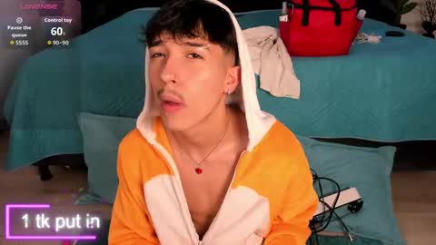 Snapshot of tim__fox chatting on 16, 11, 2025 Tim Fox online show from 16, 11, 2025