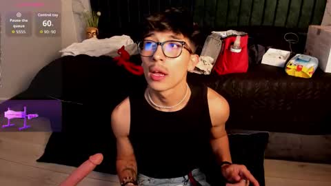 Snapshot of tim__fox chatting on 29, 11, 2025 Tim Fox online show from 29, 11, 2025