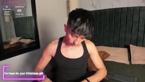 Snapshot of tim__fox chatting on 18, 12, 2025 Tim Fox online show from 18, 12, 2025