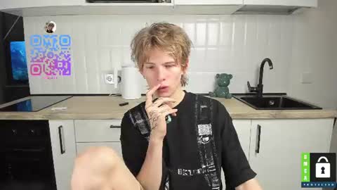 Snapshot of tim_milll chatting on 7, 7, 2026 Tim online show from 7, 7, 2026