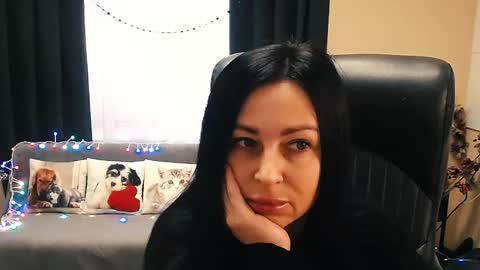 Luisa online show from 22, 12, 2025