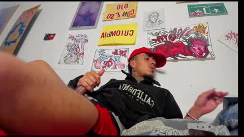 Snapshot of timewith_sebas chatting on 8, 1, 2026 salem online show from 8, 1, 2026