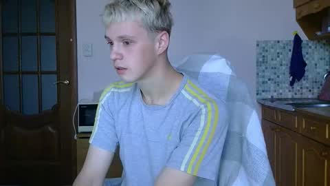 Snapshot of timkinky chatting on 23, 10, 2025 Tim WhiteS online show from 23, 10, 2025