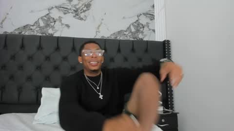Snapshot of timosx_ chatting on 6, 5, 2026 Timo online show from 6, 5, 2026