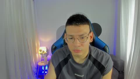 Snapshot of timothy_jones1 chatting on 1, 12, 2024 timi jones online show from 1, 12, 2024