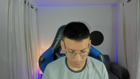 Snapshot of timothy_jones1 chatting on 6, 12, 2024 timi jones online show from 6, 12, 2024