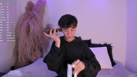 Timothy 21 years old online show from 18, 1, 2025