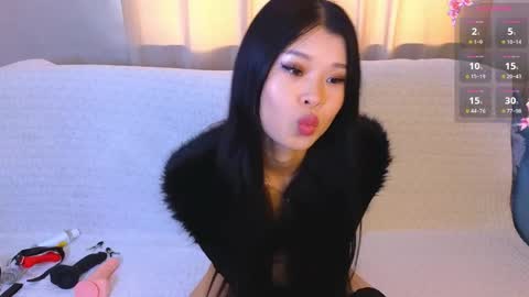 Snapshot of tina__kim chatting on 7, 4, 2026 tina__kim online show from 7, 4, 2026