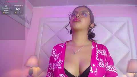 Snapshot of tina_monroee chatting on 29, 5, 2026 Tinaa online show from 29, 5, 2026