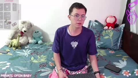 Snapshot of tina_n_charlie chatting on 16, 10, 2025 Tina N Charlie online show from 16, 10, 2025