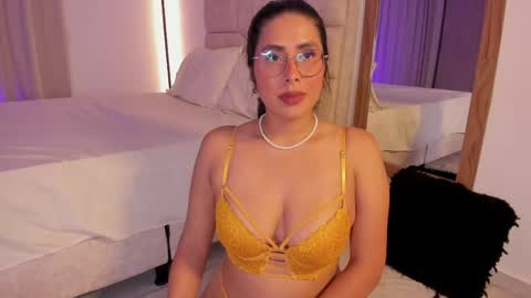Snapshot of tina_olsen07 chatting on 20, 4, 2026 tina_olsen07 online show from 20, 4, 2026