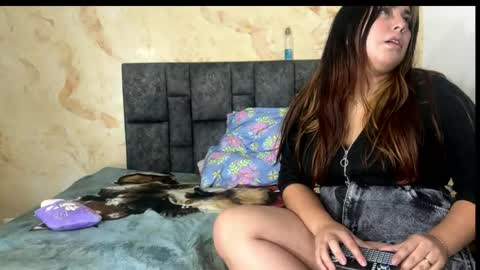 Snapshot of tina_russo chatting on 21, 4, 2026 tina_russo online show from 21, 4, 2026