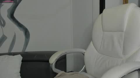 Snapshot of tinaajones_ chatting on 11, 3, 2025 Tina online show from 11, 3, 2025