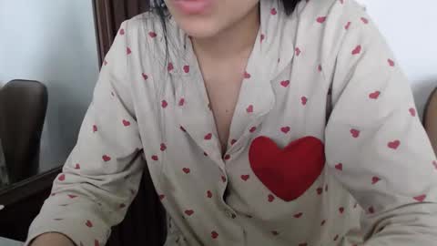Snapshot of tinapd chatting on 18, 4, 2026 tinapd online show from 18, 4, 2026
