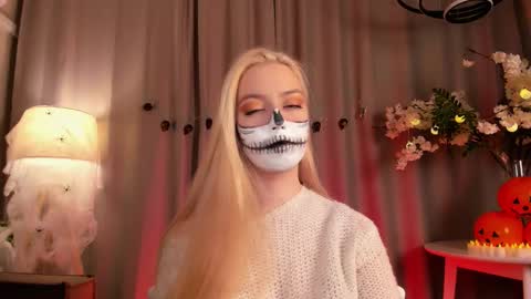 Annie online show from 30, 10, 2025