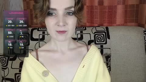 Snapshot of tinawincee chatting on 4, 4, 2026 Tina online show from 4, 4, 2026