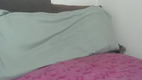 Snapshot of tinaxxxpetite chatting on 15, 9, 2025 Tina online show from 15, 9, 2025