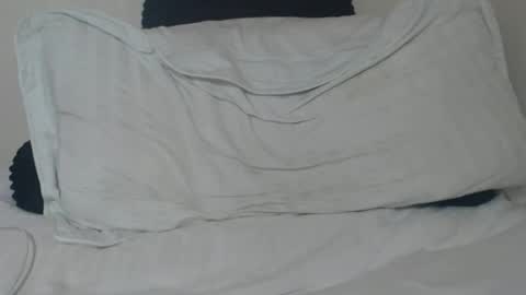 Snapshot of tinaxxxpetite chatting on 21, 7, 2026 Tina online show from 21, 7, 2026
