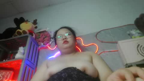 Snapshot of tini_bei chatting on 23, 5, 2026 tini_bei online show from 23, 5, 2026