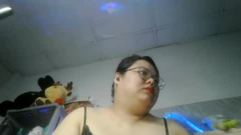 tini_bei online show from 3, 8, 2026